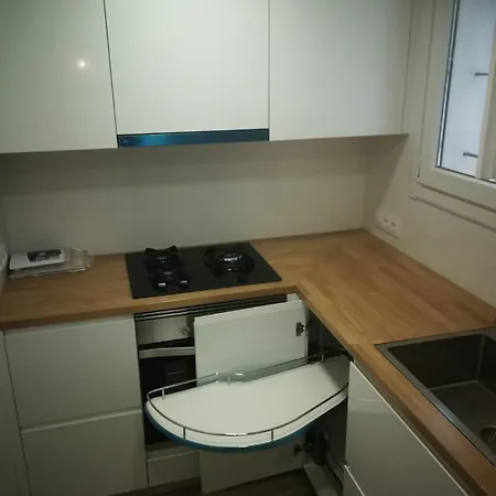 Casa Pareada Con Piscina